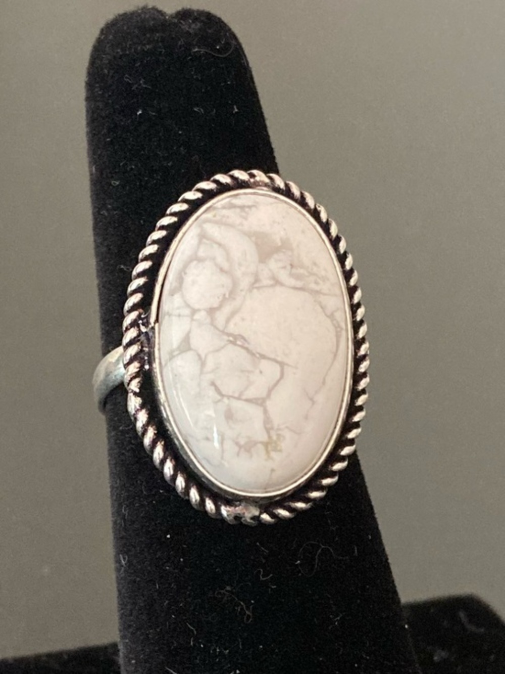 White Howlite Oval Statement Ring - Women Jewelry size 6